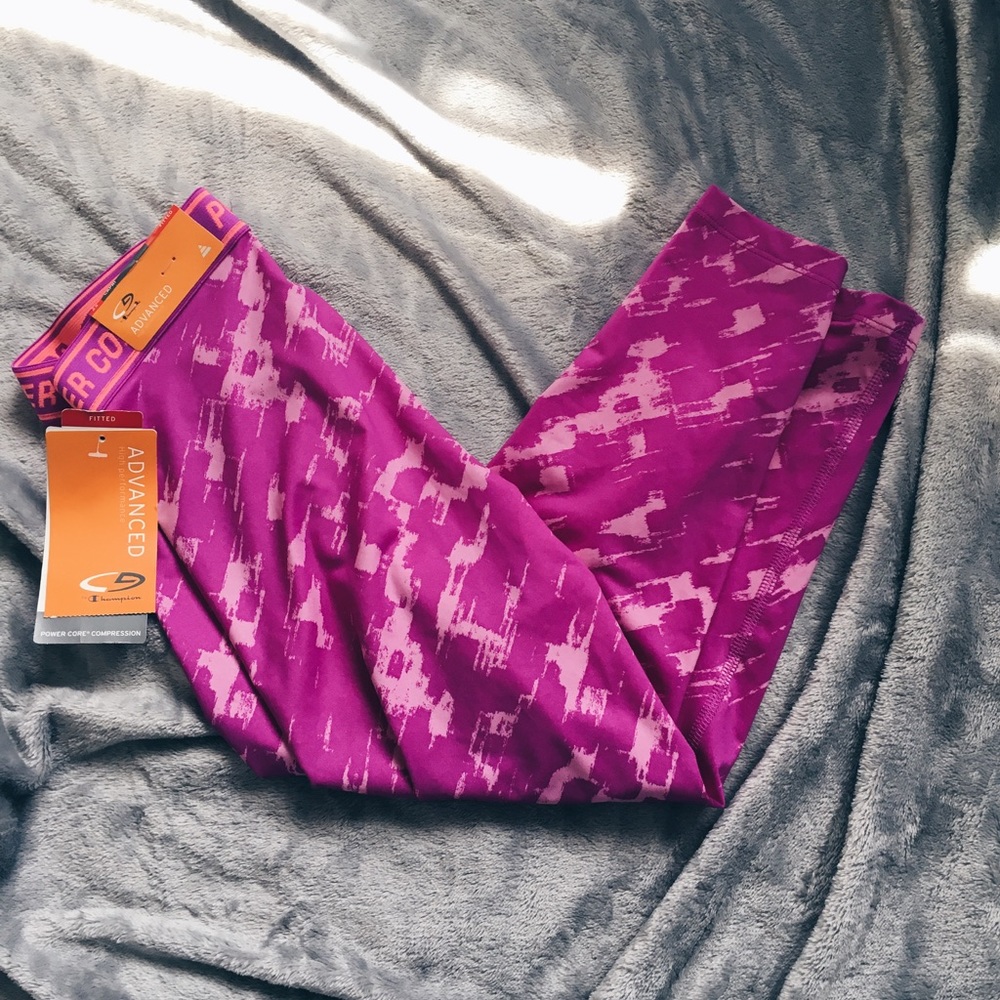 Cropped Champion purple work-out leggings